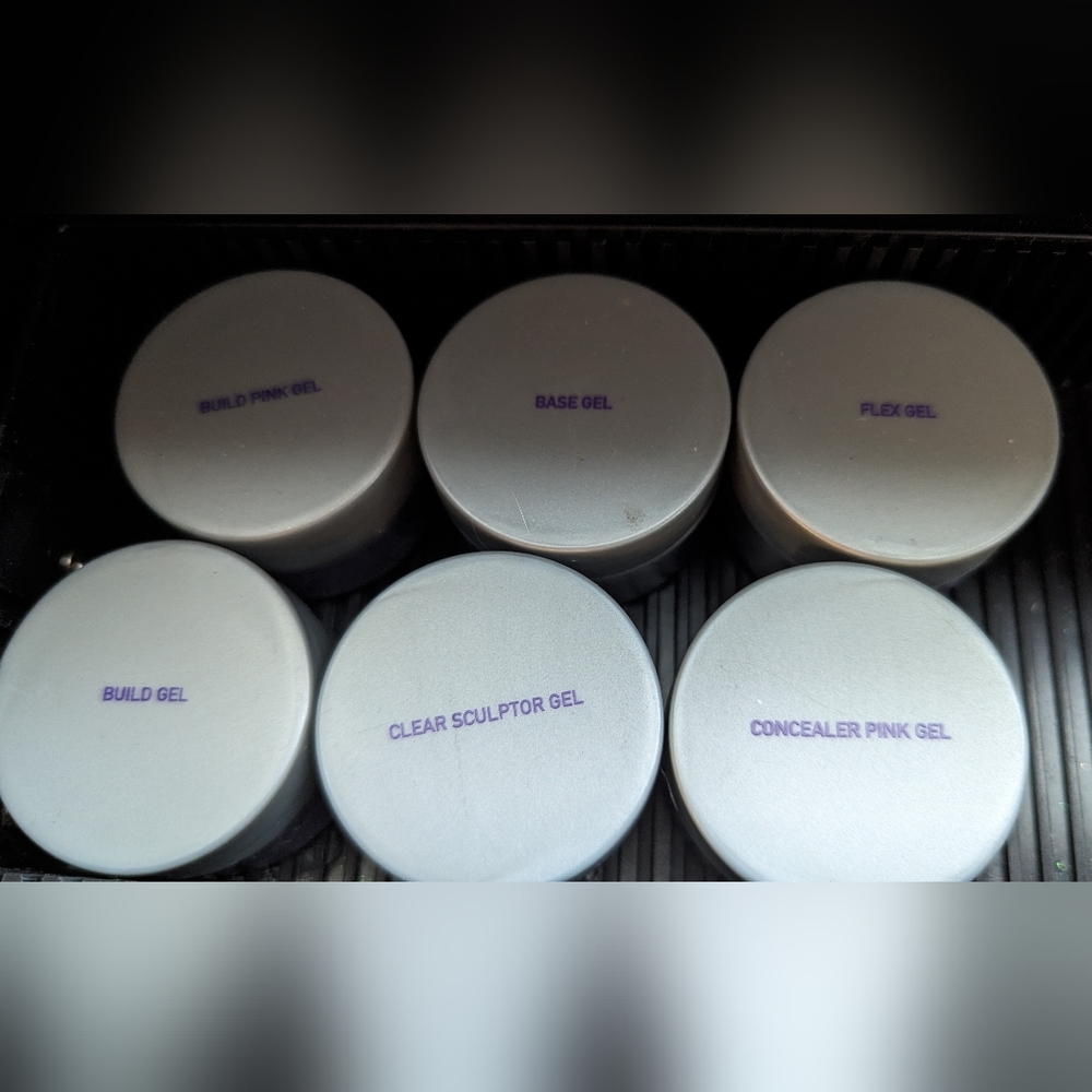 6 Young Nails Hard Gel